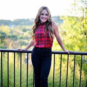 Meet your Posher, Tanya